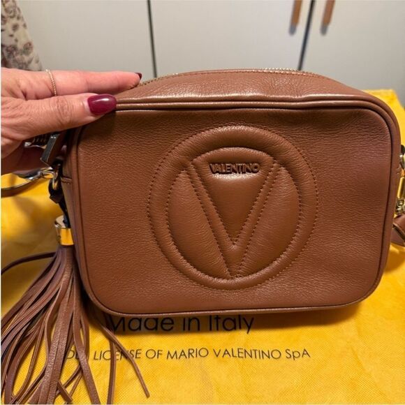 Valentino Crossbody - Picture 2 of 5